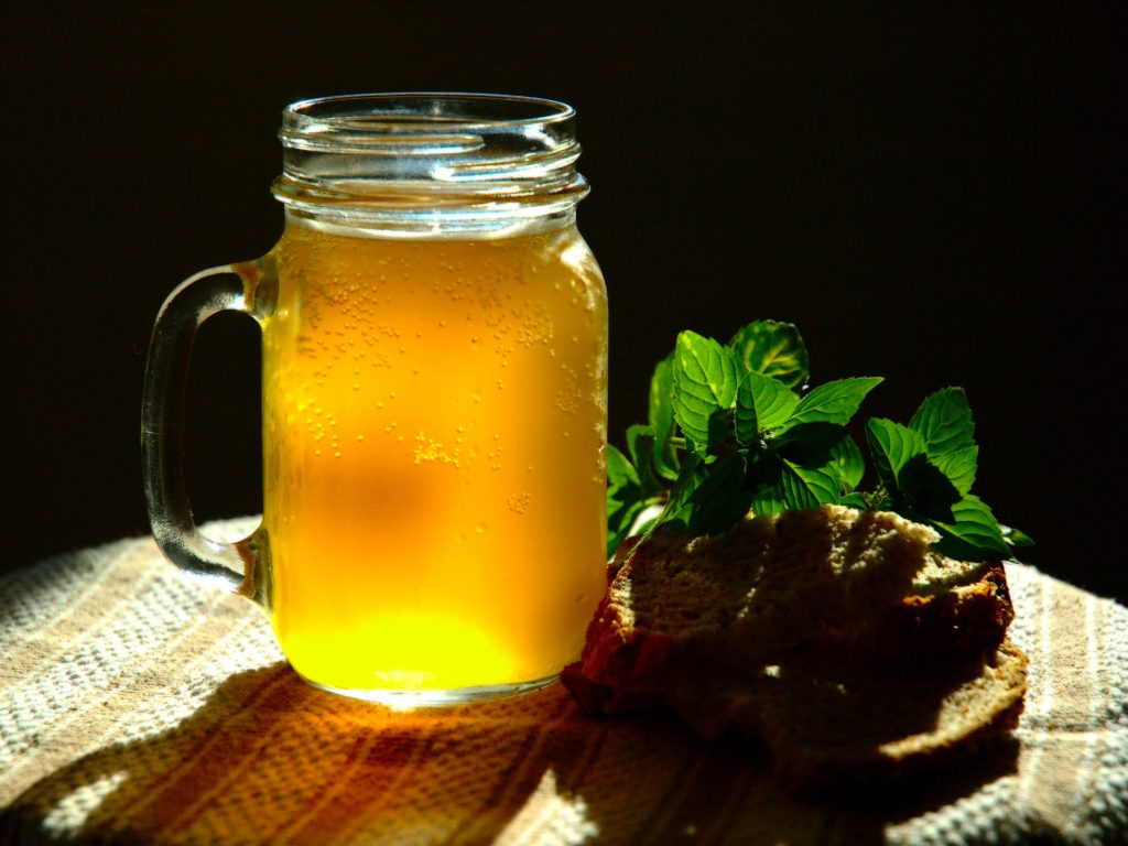 Kvass - đồ uống giải nhiệt truyền thống Nga